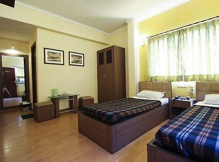 Tiger Inn Kalkuta Zewnętrze zdjęcie